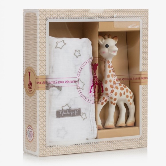 Sophie the Giraffe Gift Set - Picture 1 of 7